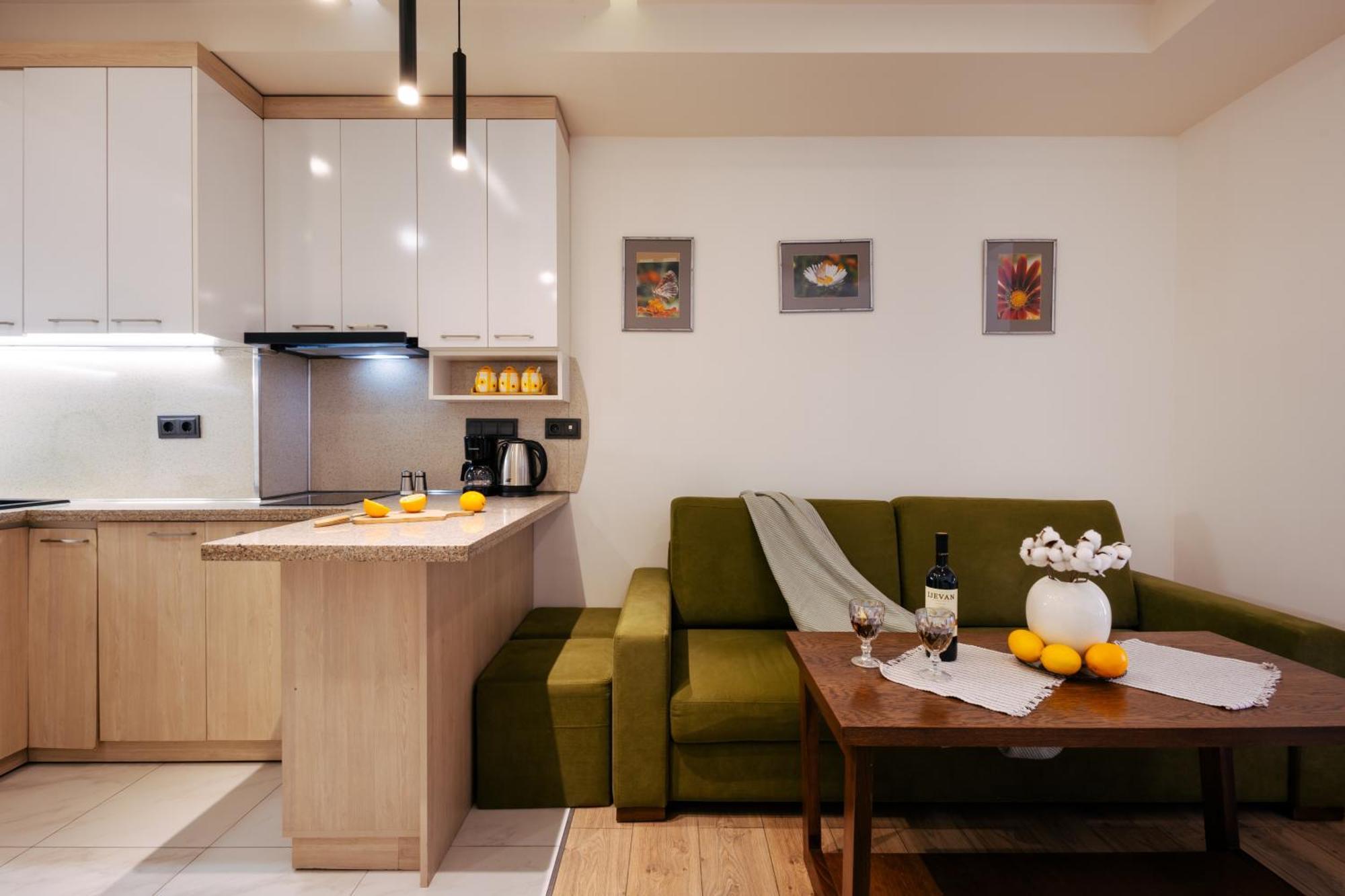 Residence Koghbatsi 16 เยเรวาน ภายนอก รูปภาพ